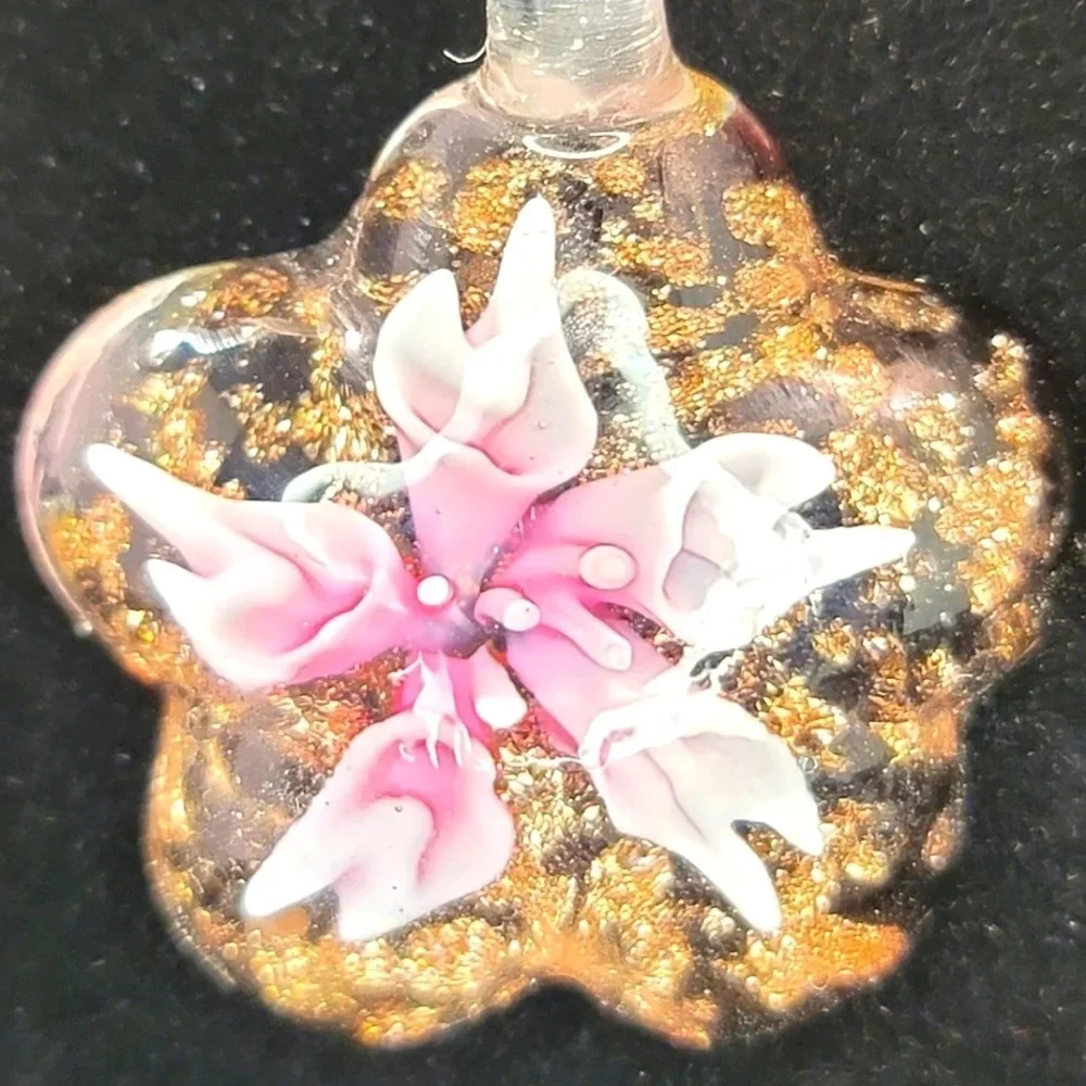 0272. New Lampwork Blown Glass Pink Flowers Surrounded by Gold ~ NEW